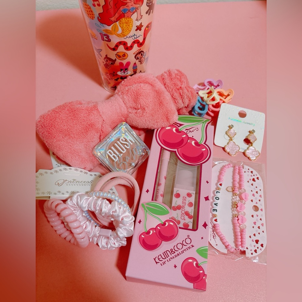 Pink and White Accessory bundle